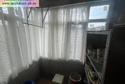 Apartament cu 3 camere decomandat, mobilat în 9 Mai - 7