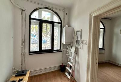 Piata Muncii - Orzari imobil pentru birouri 7 camere 186 mp utili Piata Muncii - Orzari imobil pentru birouri 7 camere 186 mp utili - 15