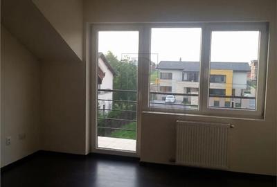 Apartament cu 3 camere în Girocului - 2