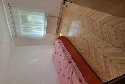 Apartament cu 4 camere decomandat în Central - 2