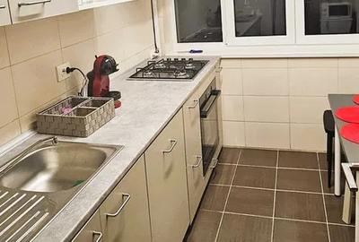 Apartament cu 3 camere semidecomandat, mobilat în Grivița - 3