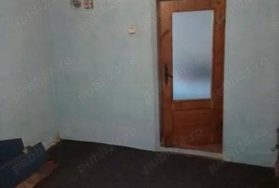 Casă cu 4 camere în Tecuci - 2