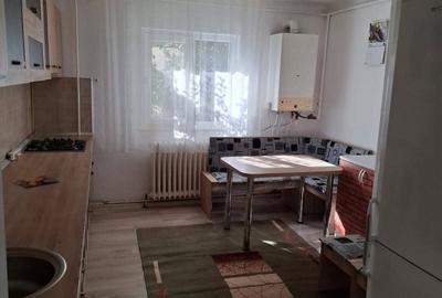 Apartament cu 3 camere decomandat în Central - 4