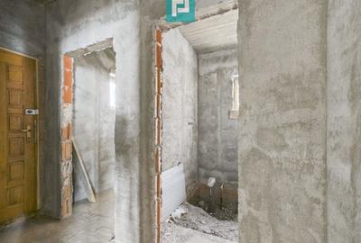 Casă individuală cu 5 camere cu Canalizare în Est - 34