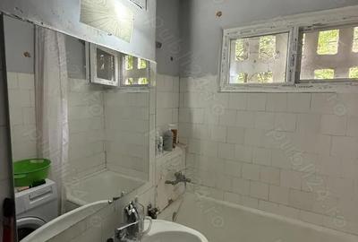 Apartament cu 3 camere decomandat în Circumvalațiunii - 2