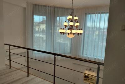 Casă cu 8 camere cu Teren 776 Mp în Central - 8