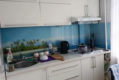 Apartament cu 2 camere semidecomandat în Dacia