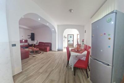 Casa 3 camere + spatiu comercial zona centrala Odobesti - 3