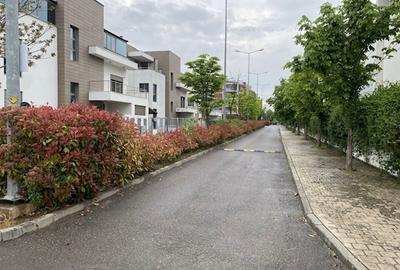 Casă individuală cu 6 camere cu Canalizare în Băneasa - 20