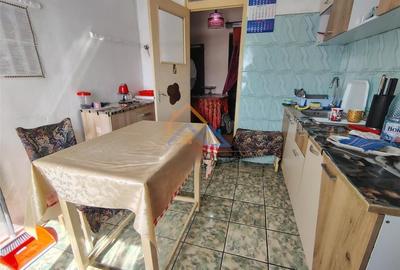 Apartament cu 3 camere decomandat în Sebastian - 8