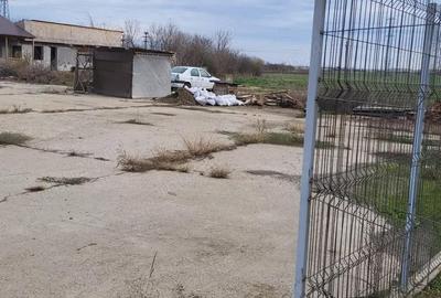 Spațiu comercial, de 2,110 mp, în Central - 1