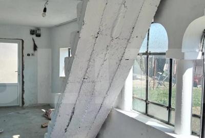 Comision 0 % Casa de vanzare 3 camere 80mp 1100mp teren zo - 9