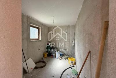 Casă cu 4 camere cu Teren 357 Mp în Central - 7