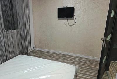 Apartament cu 3 camere decomandat în Patria