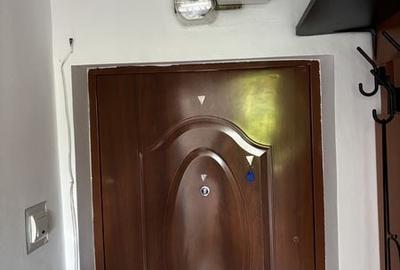 Apartament cu 2 camere în Berceni