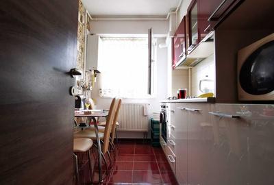 Apartament cu 2 camere decomandat în Berceni