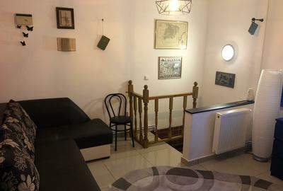 Apartament cu 2 camere semidecomandat în Centrul Istoric