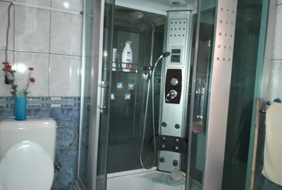 Casă individuală cu 6 camere cu Canalizare în Decebal - 7
