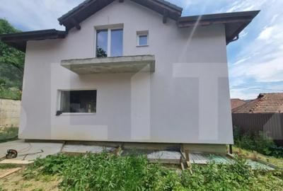Casă cu 5 camere cu Teren 580 Mp în Central - 4