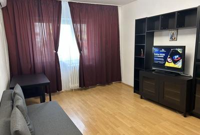 Apartament cu 2 camere decomandat în Ferentari - 1