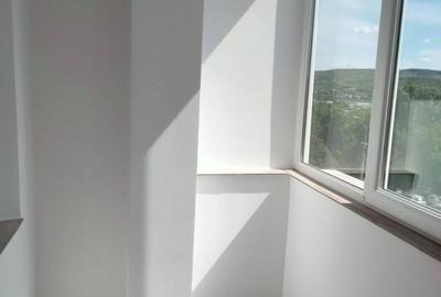 Apartament cu 3 camere decomandat în Florești - 4