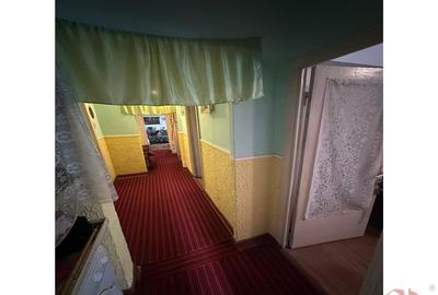 Apartament cu 4 camere decomandat în Central - 5