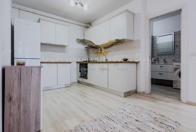 Apartament ultra modern| 3 camere semidecomandate| Frunzisului - 9