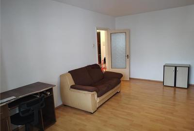 Garsonieră decomandată, mobilată în Dristor - 8