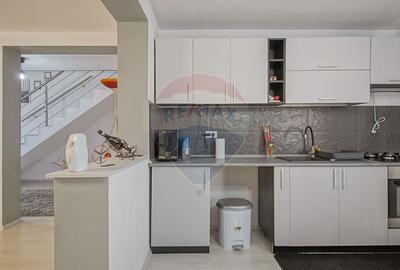 Casă cu 7 camere cu Teren 650 Mp în Bod - 19