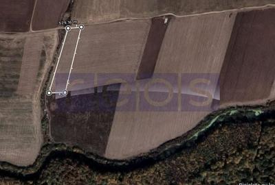 VANZARE TEREN INTRAVILAN LANGA PADUREA SAFTICA - 1