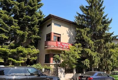 Casă individuală cu 4 camere cu Canalizare în Decebal - 1