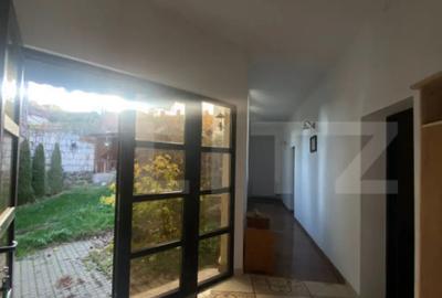 Casă cu 10 camere în Cetate - 4