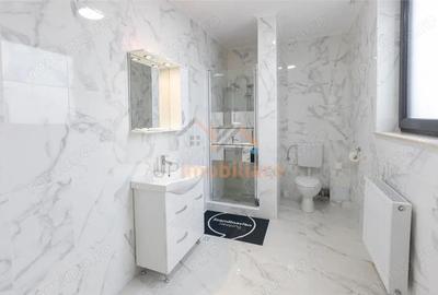 Casă cu 11 camere cu Teren 900 Mp în Nufărul - 32