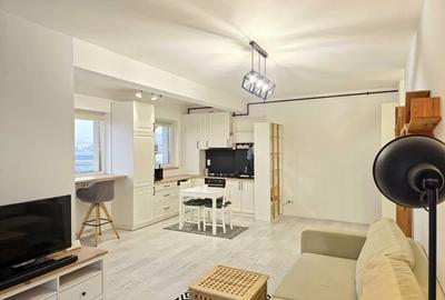 Apartament cu 2 camere semidecomandat, mobilat în Bună Ziua