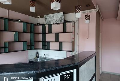 Spatiu comercial de vanzare  sau inchiriat. - 2