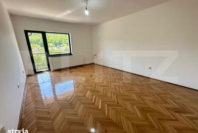Casă cu 5 camere cu Teren 275 Mp în Central - 7