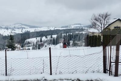 Teren de 2000 mp, în Central - 3