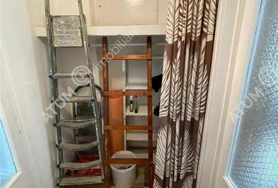 Apartament cu 3 camere semidecomandat în Terezian - 3