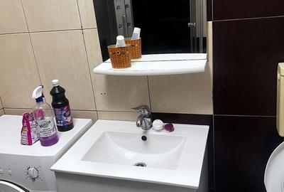 Apartament cu 2 camere decomandat în Central - 2