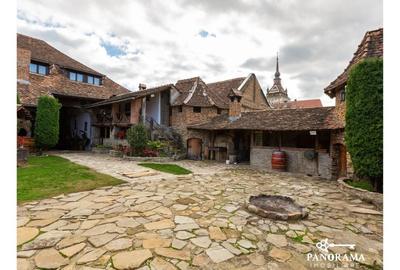 Pensiune rustică in Transilvania de vânzare în centrul comunei Saschiz - 7