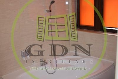 Hotel/Pensiune, de 305 mp, în Piața - 11