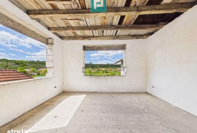 Casă cu 7 camere cu Teren 1079 Mp în Central - 16