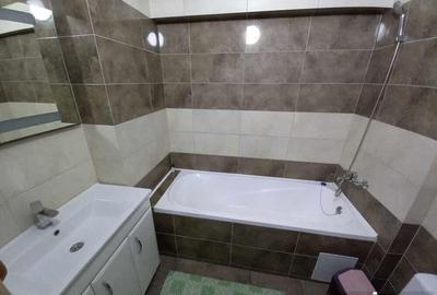 Inchiriez apartament cu 1 camera in zona Centrala - 3