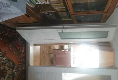 Casă cu 3 camere în Dolhești - 2