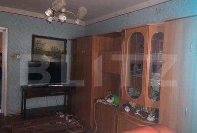 Apartament de vanzare , 4 camere , zona M15 - 1
