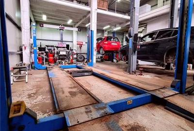 Spațiu industrial, de 150 mp, în Noua - 2