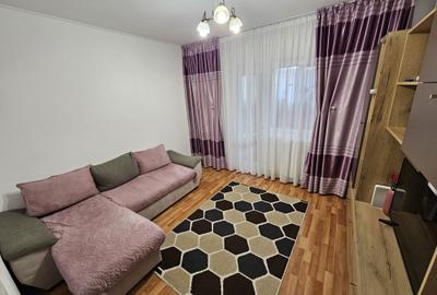 Apartament cu 3 camere decomandat în C5 - 7