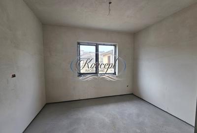 Casă individuală cu 4 camere cu Canalizare în Chinteni - 11