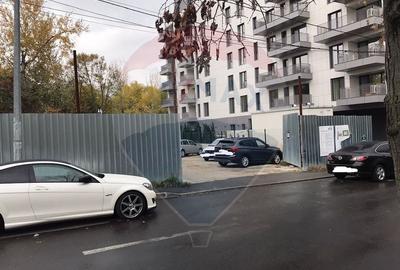 Teren Intravilan Exceptional de Vanzare - 2