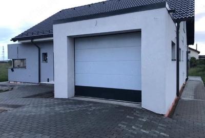 Casă cu Teren 900 Mp în Torontalului - 2